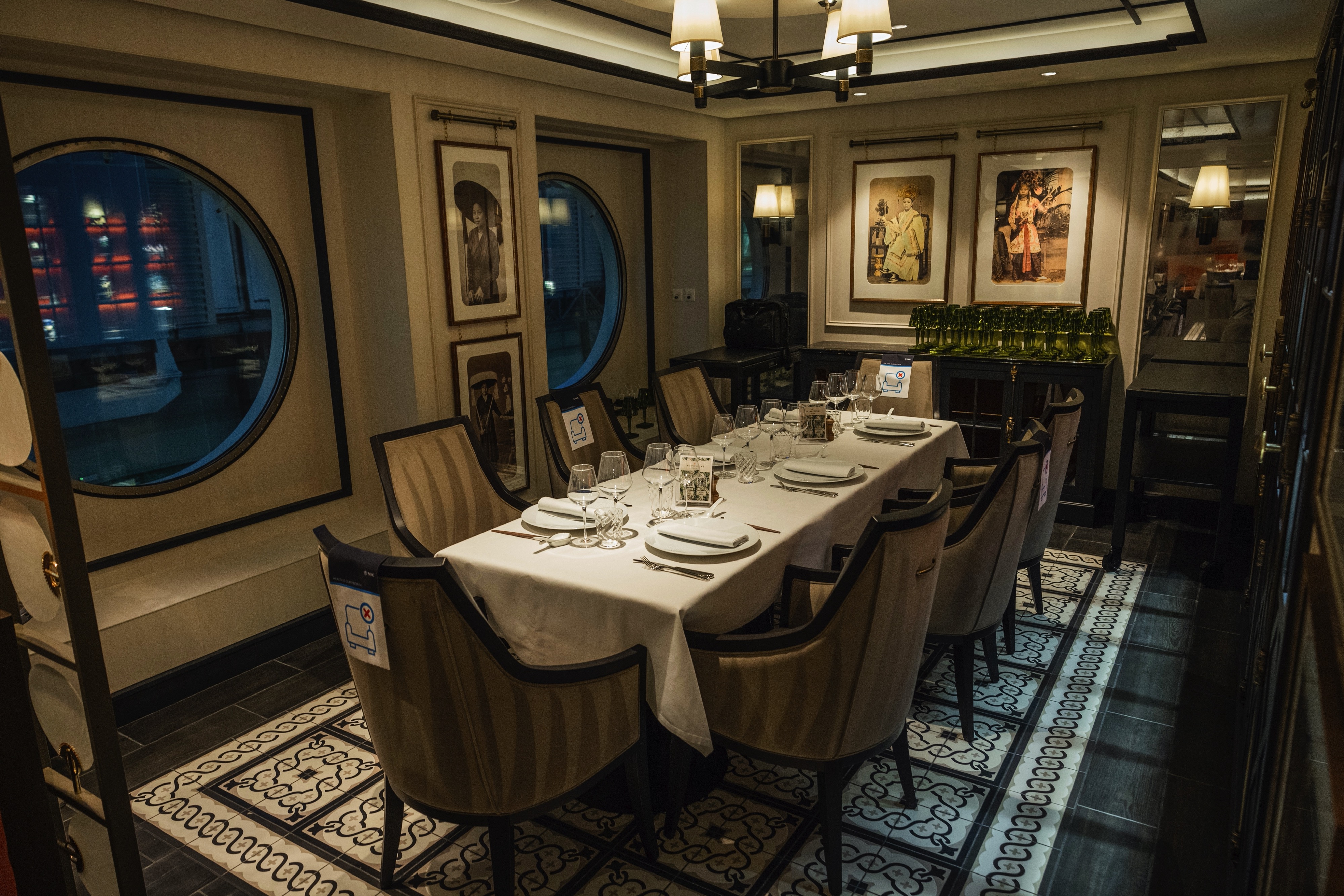 MSC Virtuosa - Indochine Restaurant